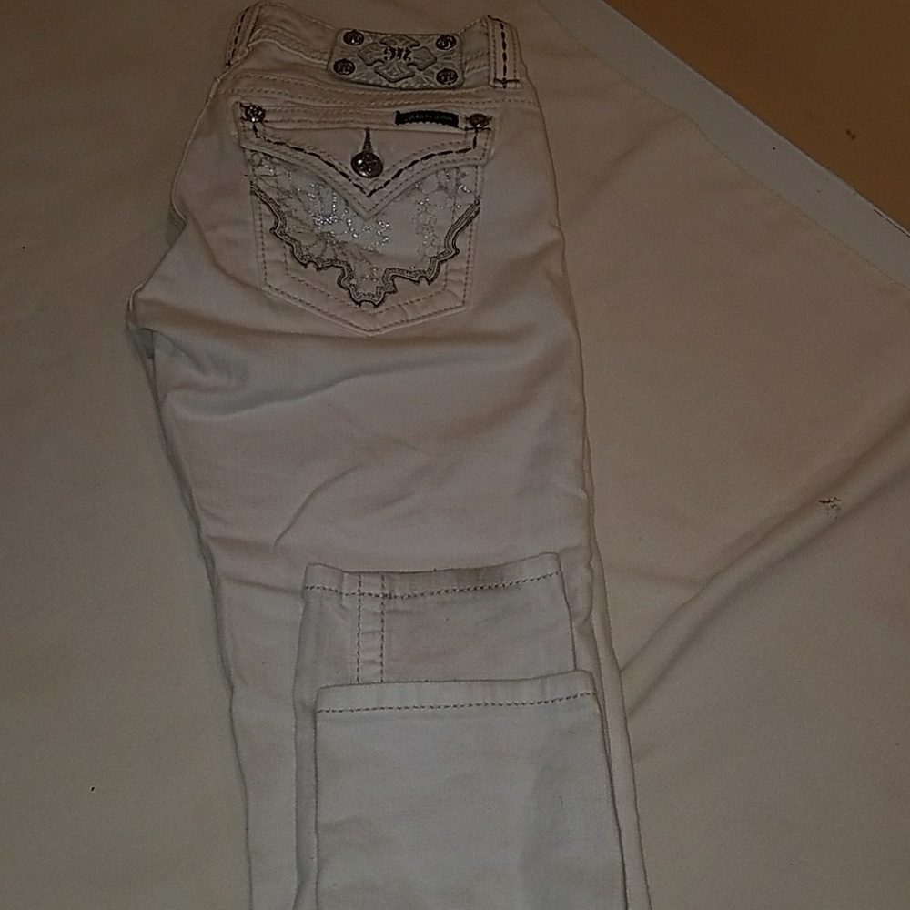 Jeans - Picture 2 of 5